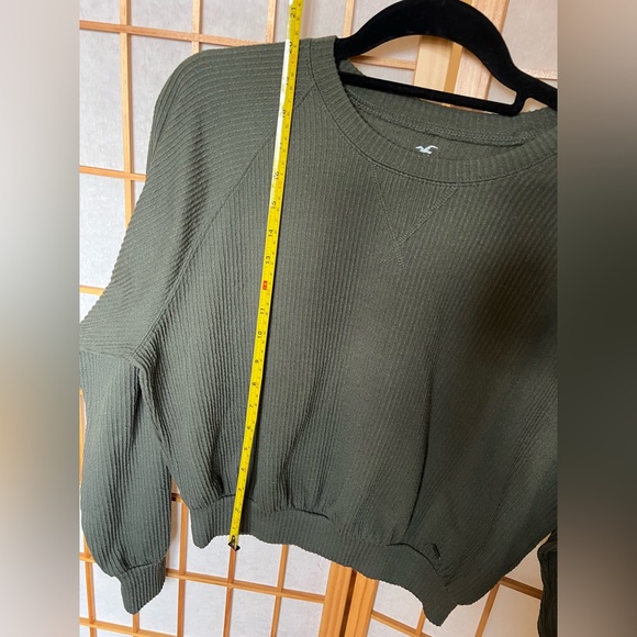 Hollister Olive Green Ribbed Boyfriend Cropped Sweatshirt size Small - Picture 10 of 10